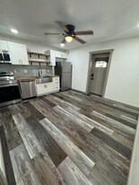 534 Lee St, Unit Apt. 11 in Martin, TN - Building Photo