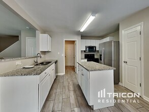 11 Peridot Pl in Durham, NC - Building Photo - Building Photo