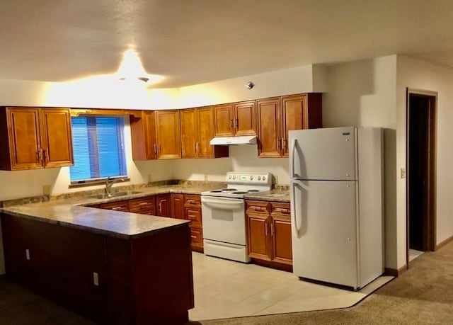 property at 4600 S Packard Ave