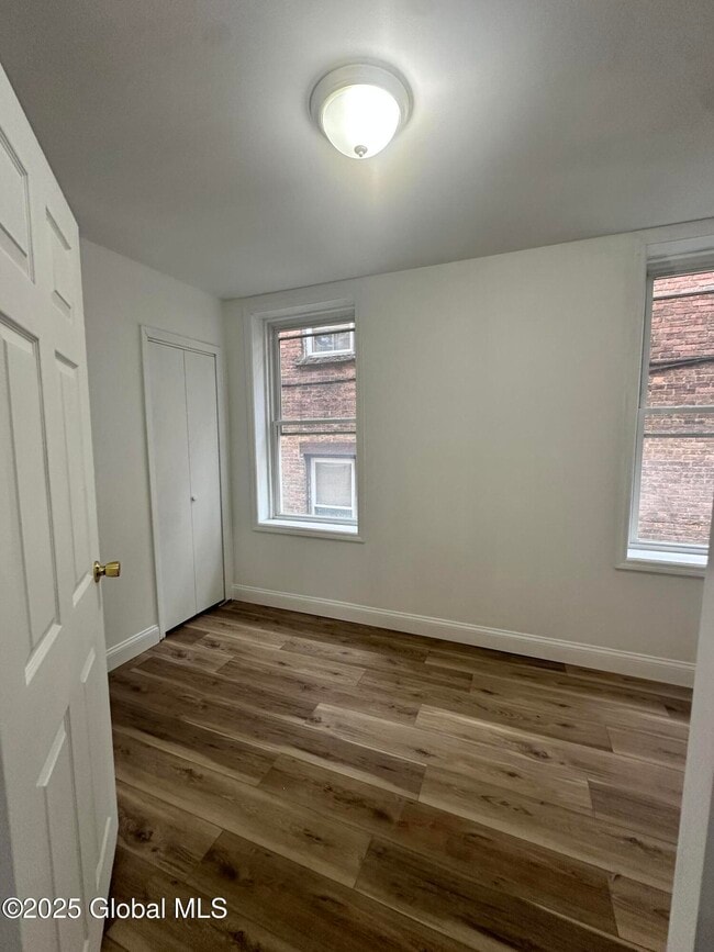 36b Vliet St in Cohoes, NY - Building Photo - Building Photo