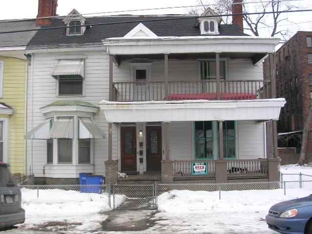 Triplex in Troy, NY - Building Photo