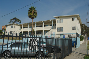 150 S Mountain View Ave Apartamentos