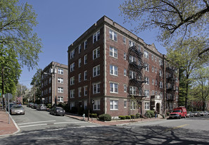 15 Linnaean St. / 6-10 Agassiz St. Apartments