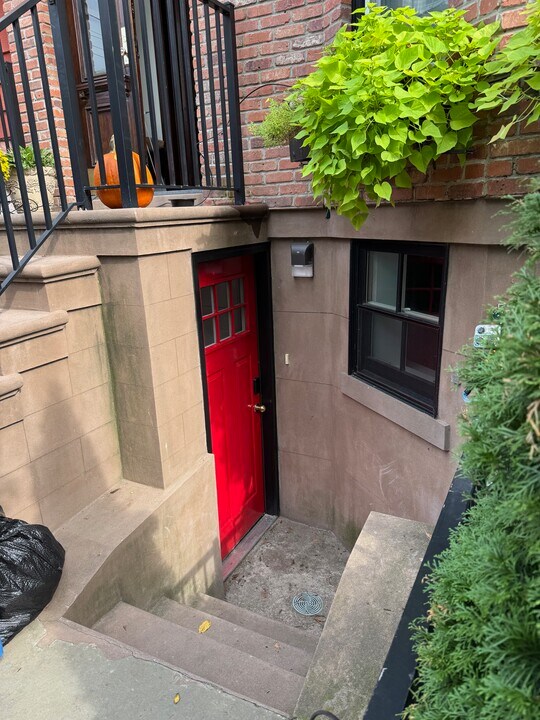 32 Park St, Unit Garden Apartment in Jersey City, NJ - Foto de edificio