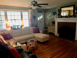 410 Pineneedle Rd in Athens, GA - Building Photo - Building Photo