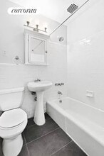 39 W 83rd St in New York, NY - Building Photo - Building Photo