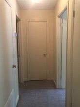 112 Robinwood Dr in Greenville, KY - Building Photo - Building Photo