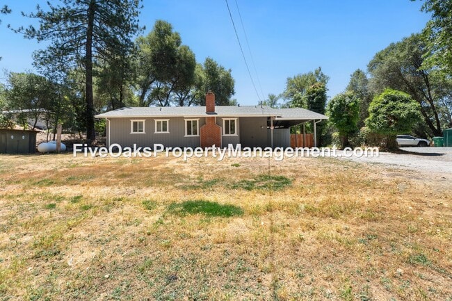property at 520 Fowler Ln