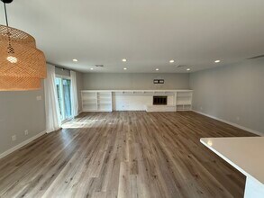 612 Kinzer Ave in Carmel, IN - Building Photo - Building Photo