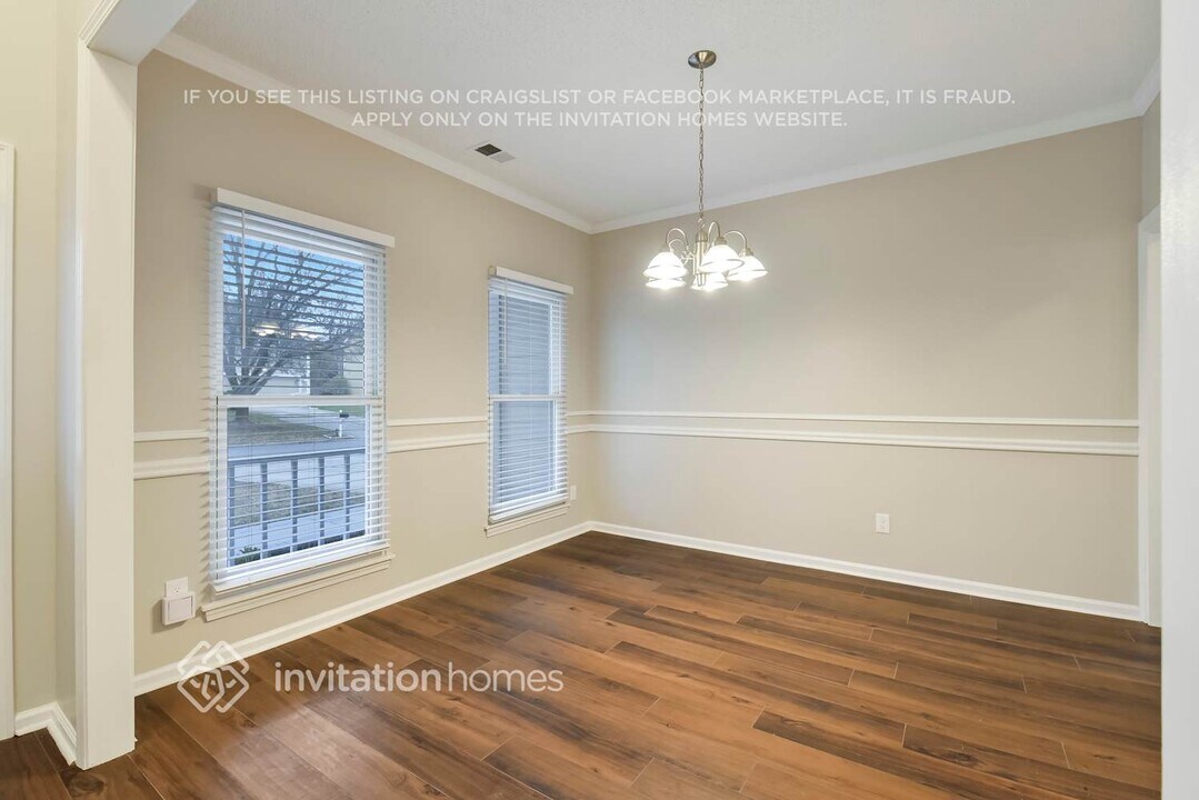 14214 Misty Brook Ln in Charlotte, NC - Building Photo