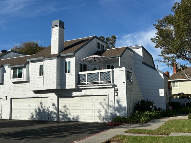 43 Briarglen in Irvine, CA - Building Photo - Building Photo