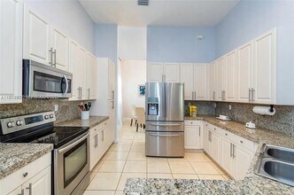 7408 SW 189th Terrace in Cutler Bay, FL - Building Photo - Building Photo