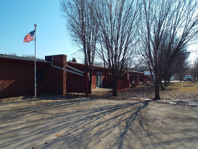 Center Hill Apartments