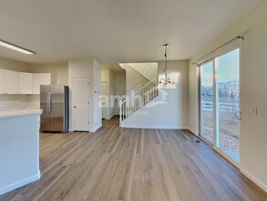 1192 S Coolidge Cir in Aurora, CO - Building Photo - Building Photo