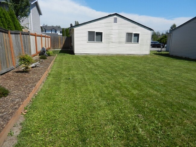 2817 Undine St in Bellingham, WA - Building Photo - Building Photo