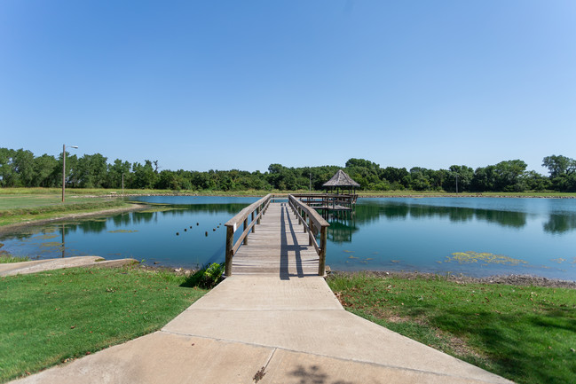 Waters Edge Apartments