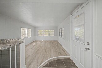 392 Tiger Lily Ln in Defuniak Springs, FL - Building Photo - Building Photo