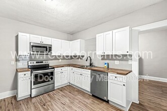 2356 Stuart St in Indianapolis, IN - Building Photo - Building Photo