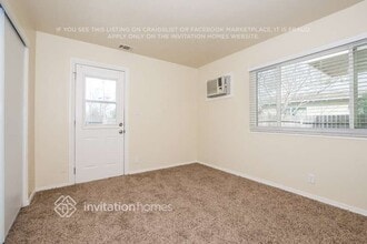 7560 Circuit Dr in Citrus Heights, CA - Building Photo - Building Photo