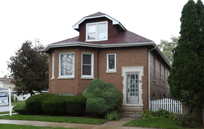 1401 Home Ave in Berwyn, IL - Building Photo - Building Photo