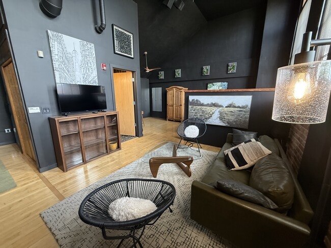property at 300 Tijeras Ave NE