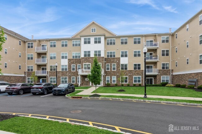 property at 727 Lorhan Dr