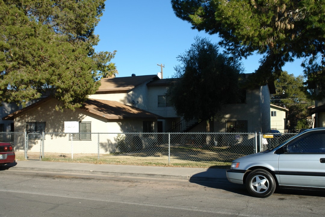 Bruce Gardens in Las Vegas, NV - Foto de edificio