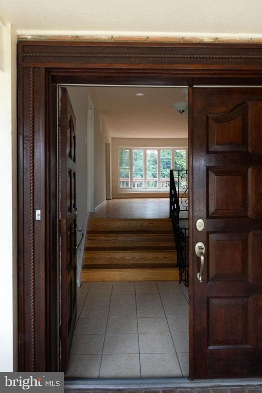 1212 Forestwood Dr in McLean, VA - Building Photo - Building Photo