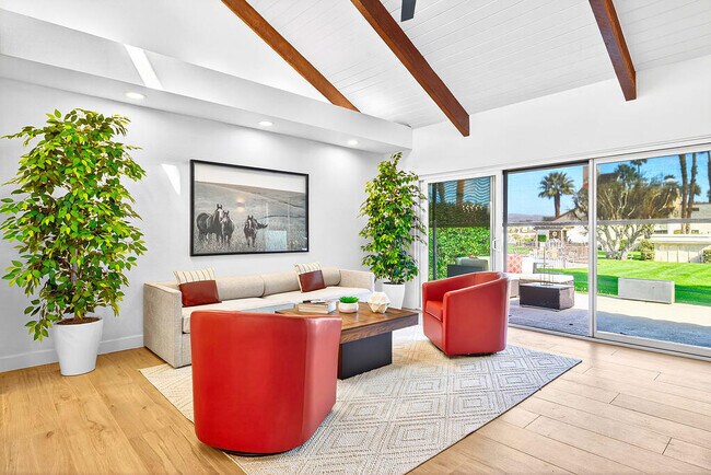 352 Forest Hills Dr in Rancho Mirage, CA - Building Photo - Building Photo