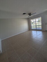 4552 SE Ontario Dr in Stuart, FL - Building Photo - Building Photo