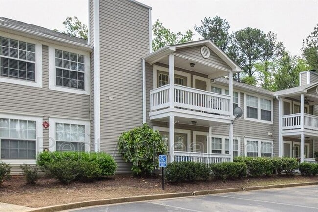 1347 Keys Crossing Dr NE in Atlanta, GA - Building Photo - Building Photo