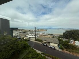 721 Hillside Ave in Albany, CA - Building Photo