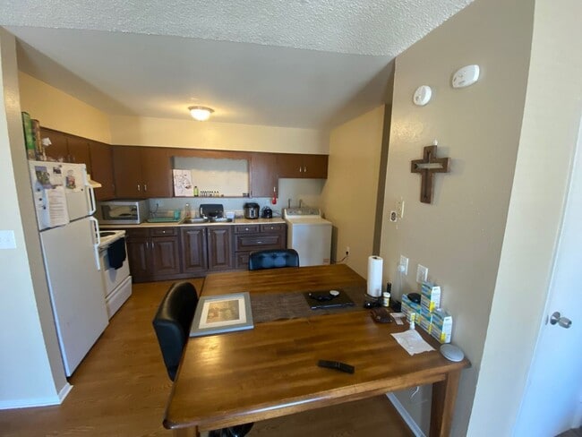 406 Sunny Ln in Fountain, CO - Building Photo - Building Photo