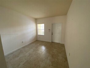 22213 SW 93rd Ct in Cutler Bay, FL - Building Photo - Building Photo