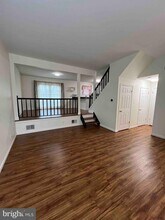 6247 Spring Knoll Dr in Harrisburg, PA - Building Photo - Building Photo