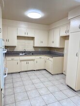 336 West Acacia Avenue, Unit 1st Floor in Glendale, CA - Foto de edificio - Building Photo