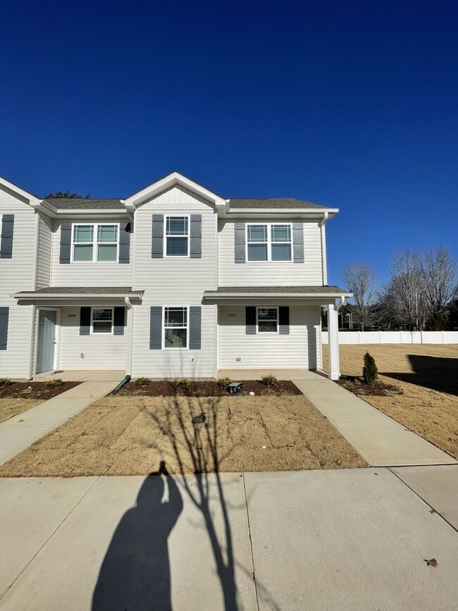 property at 1002 Peony Ln