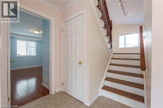 507 American Beech Ave in Waterloo, ON - Building Photo - Building Photo