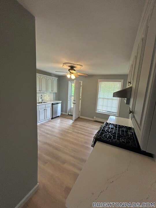 11 Bigelow St in Boston, MA - Building Photo