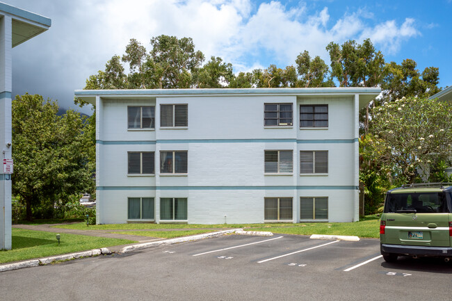 Na Pali Gardens in Kaneohe, HI - Foto de edificio - Building Photo