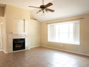 507 Eaglecreek Dr in Leander, TX - Building Photo - Building Photo