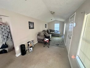 1096 Fountain St in Dothan, AL - Foto de edificio - Building Photo