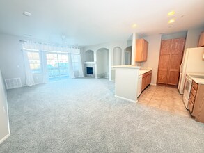 1575 Olympia Cir in Castle Rock, CO - Foto de edificio - Building Photo