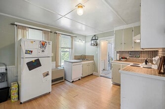 51 Jackson St, Unit 2 in Concord, NH - Building Photo - Building Photo