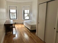 248 Newbury St photo'