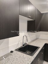 6944 Hardrock Ct in West Richland, WA - Building Photo - Building Photo