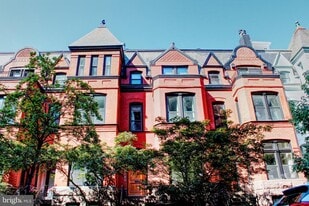 1010 22nd St NW in Washington, DC - Building Photo