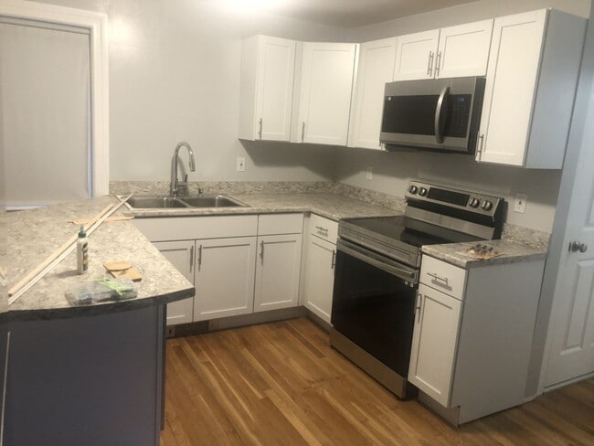 6 Cardinal Rd, Unit apt in Danvers, MA - Building Photo - Building Photo