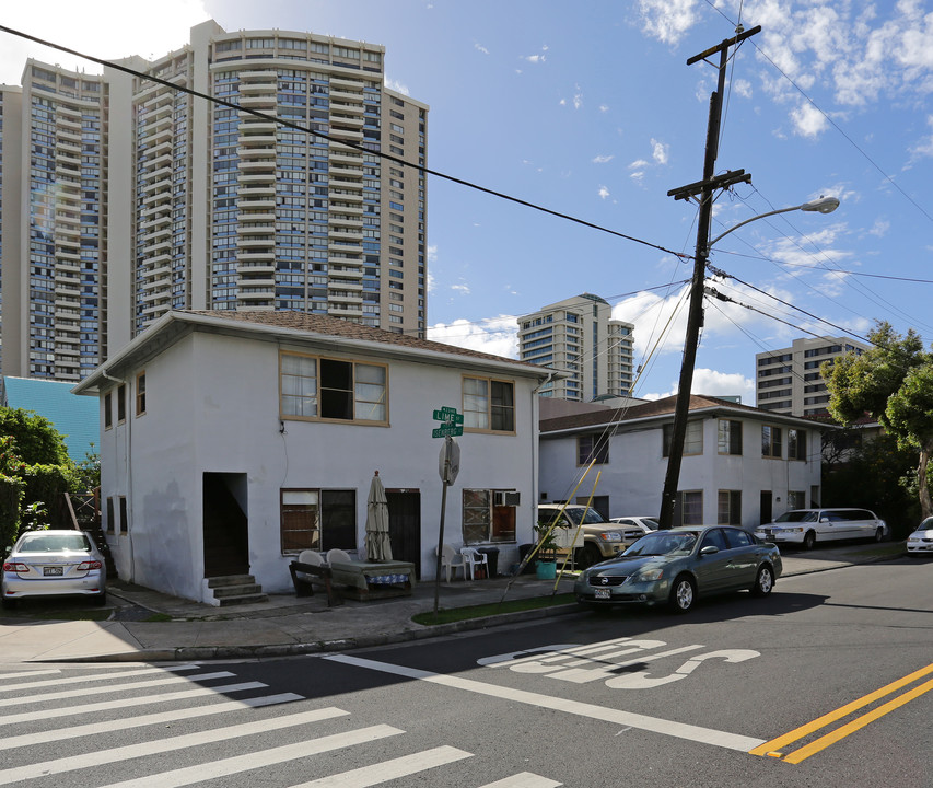 2329 Lime St in Honolulu, HI - Building Photo