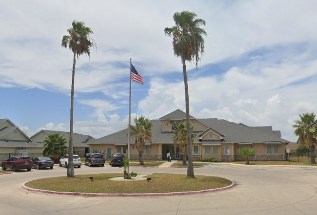 Artisan at Port Isabel